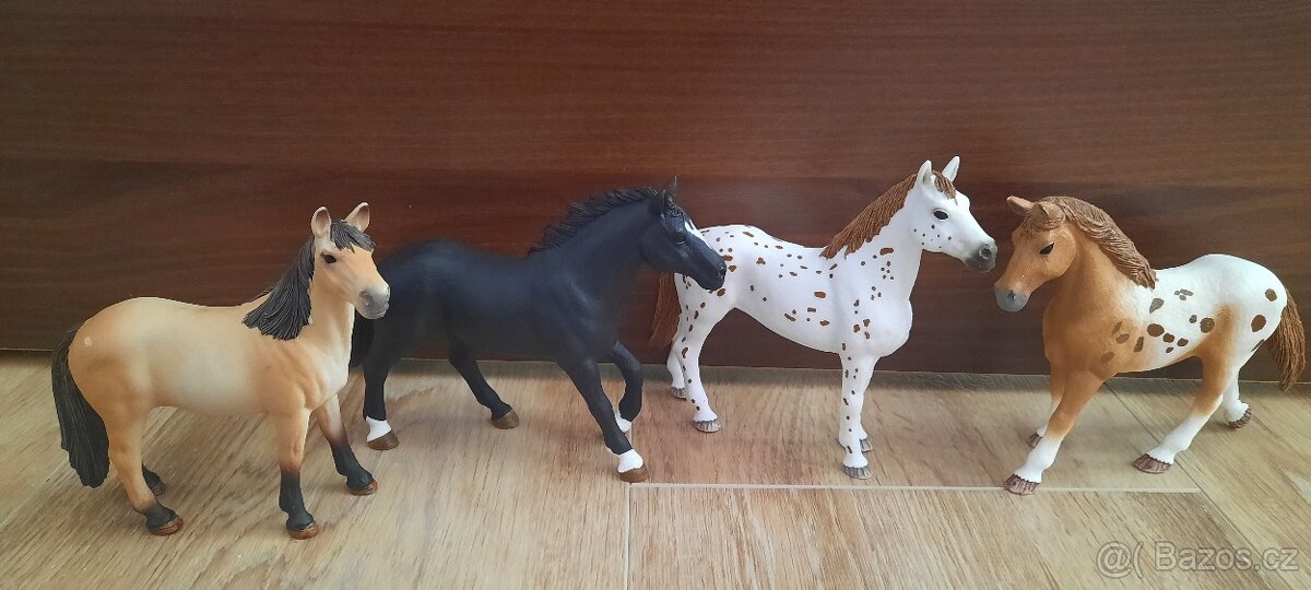 Koně Schleich