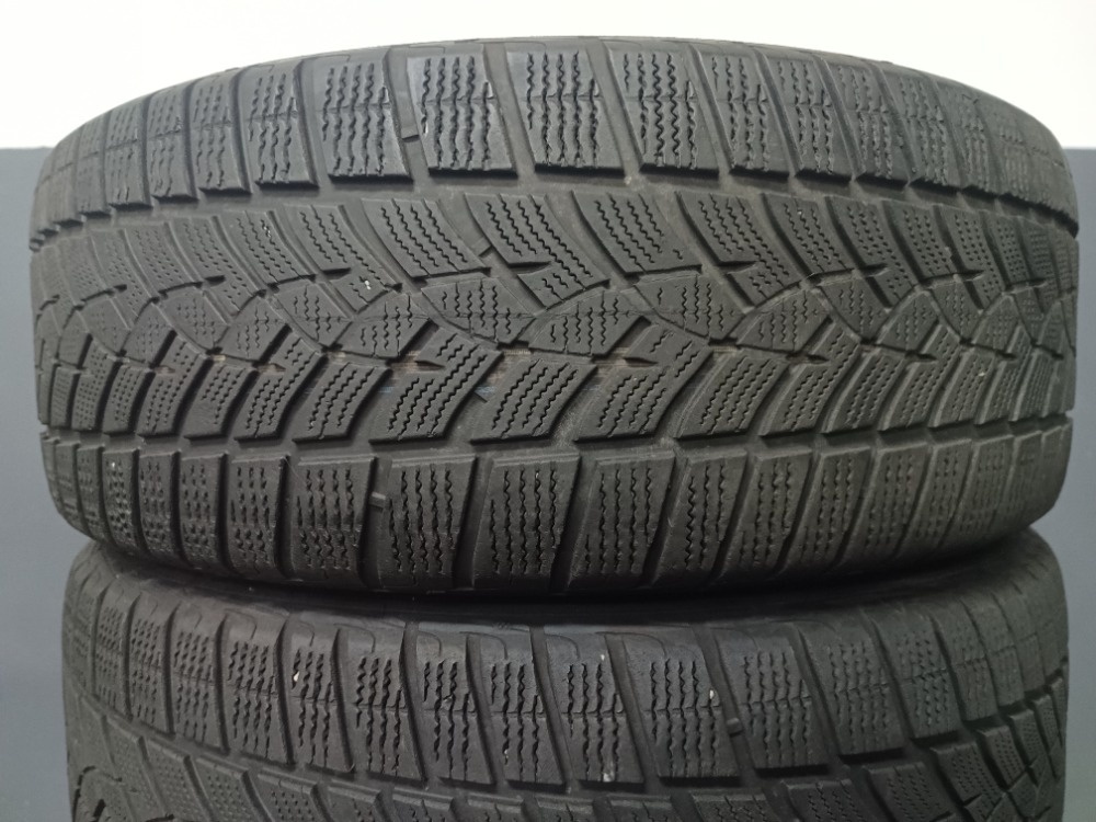 225/55 R18 GOODYEAR (2418)