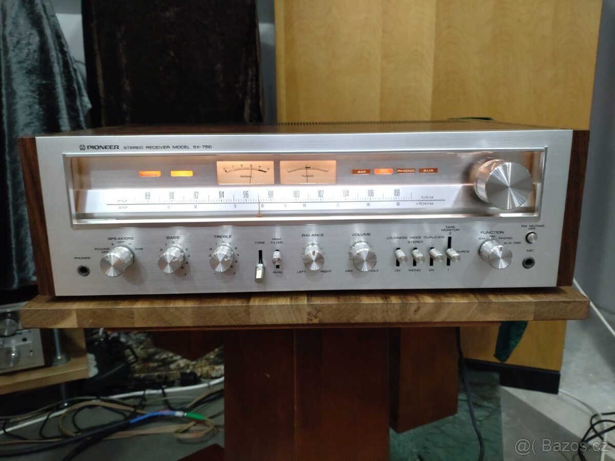 receiver Pioneer SX 750