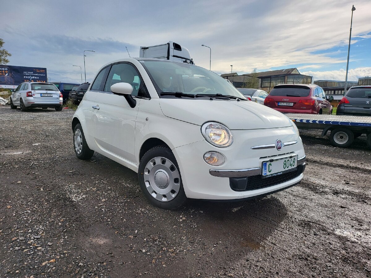 Fiat 500,1.2i,51kw,nová STK, najeto 150tis km.