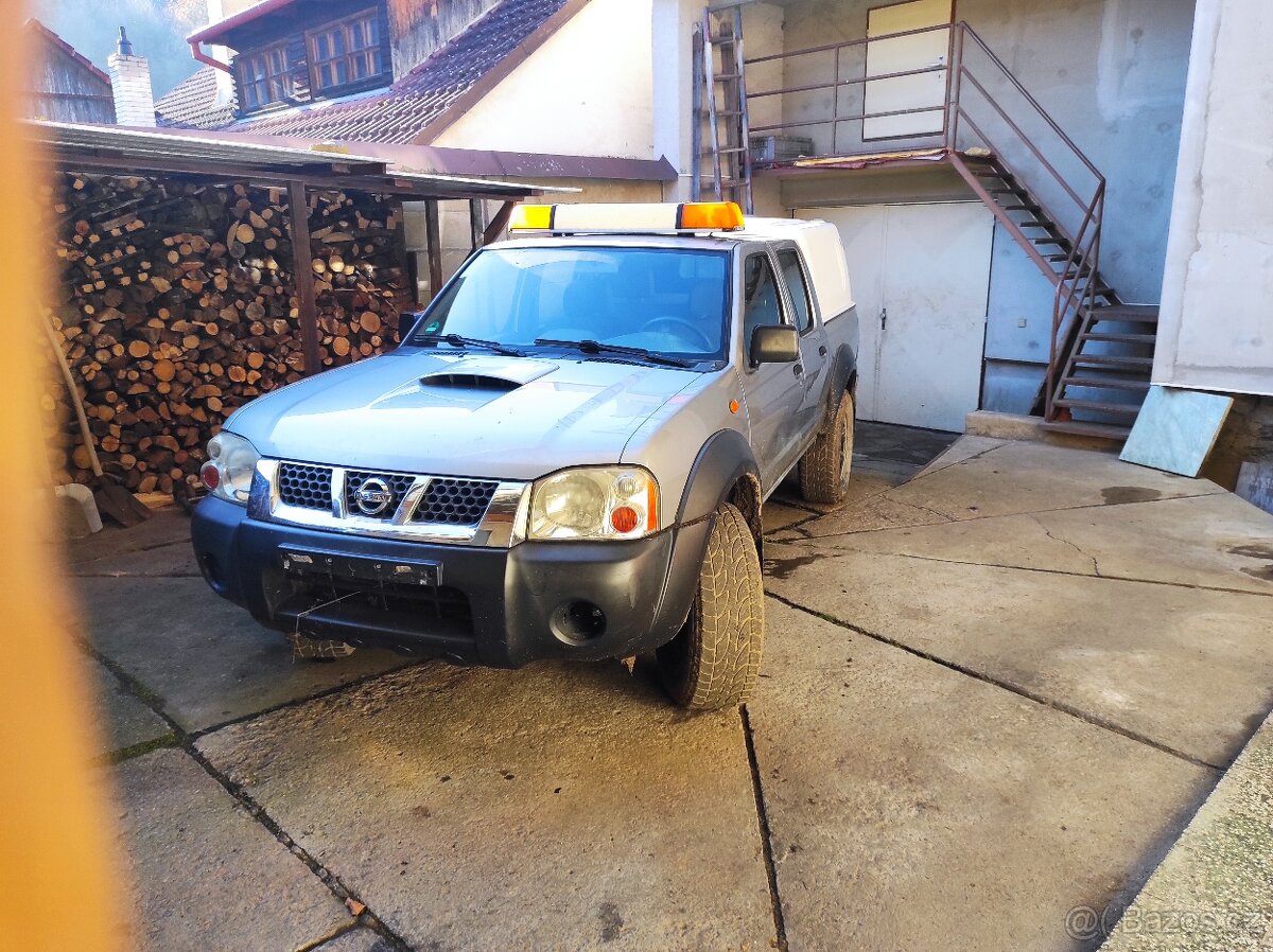 Nissan Navara D22