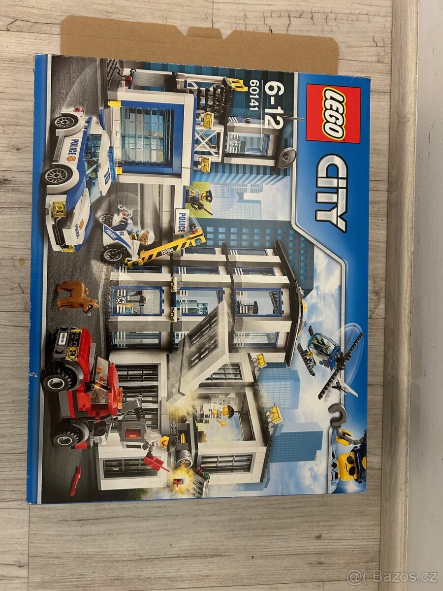 Lego City Policejní stanice 60246