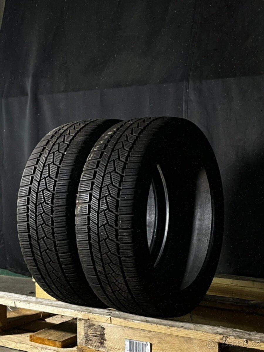 Zimní pneu 225/40 R19 93V Continental 6,5mm