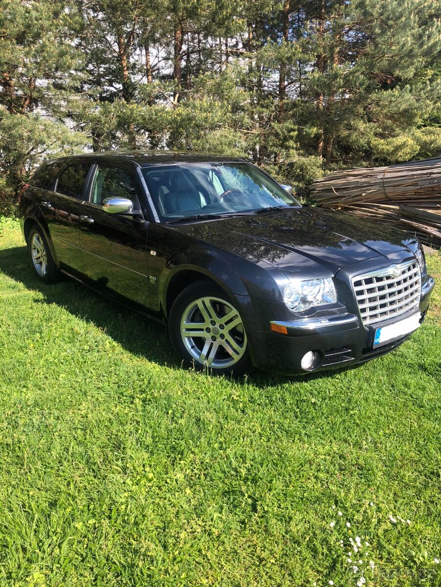 Chrysler 300C Touring 3.0 CRD