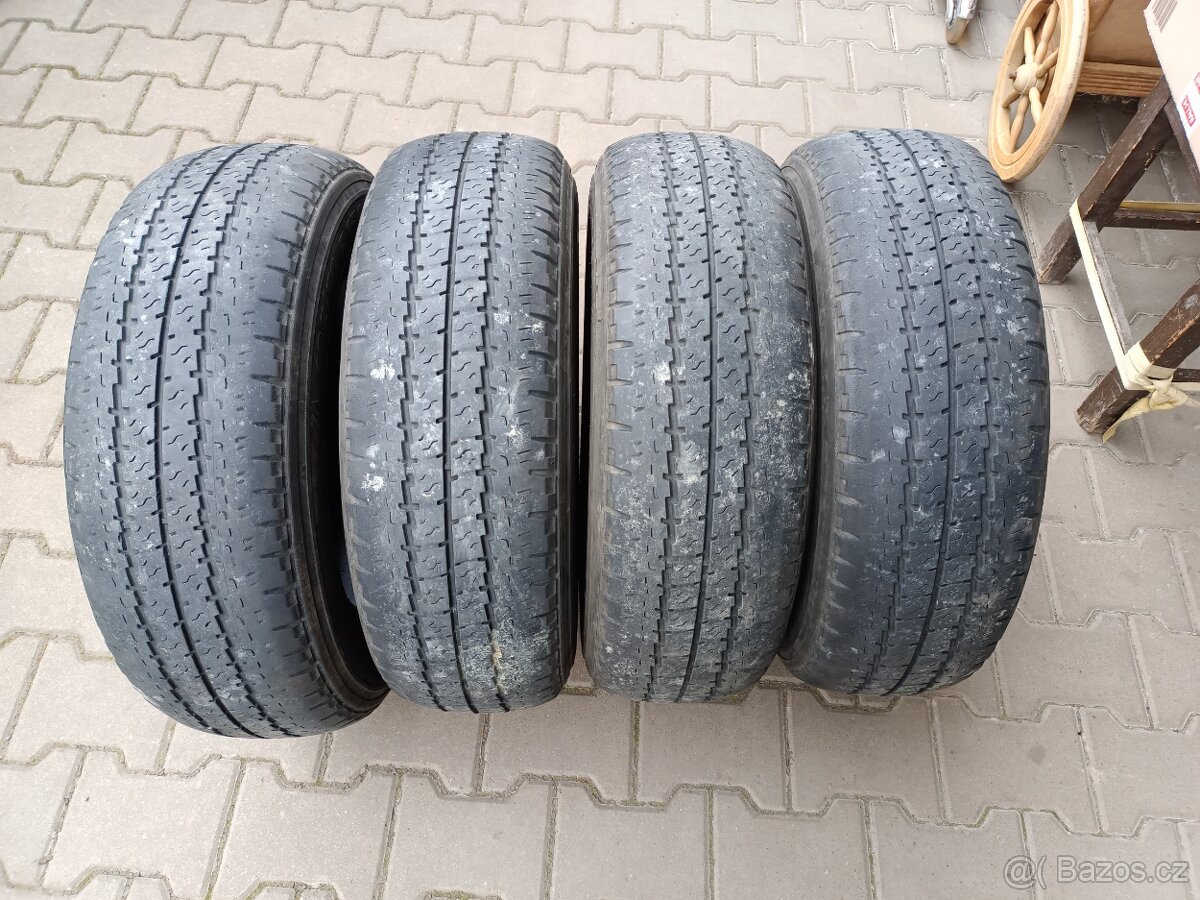 Letní penu 195/70 R15C