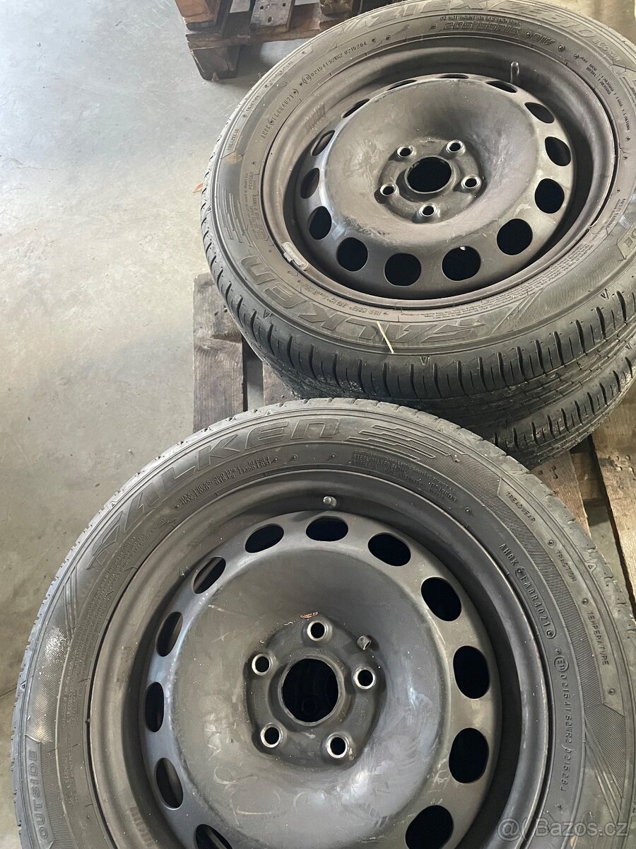 sada letních kol s pneu Falken 205/55 R16 DOT 4021