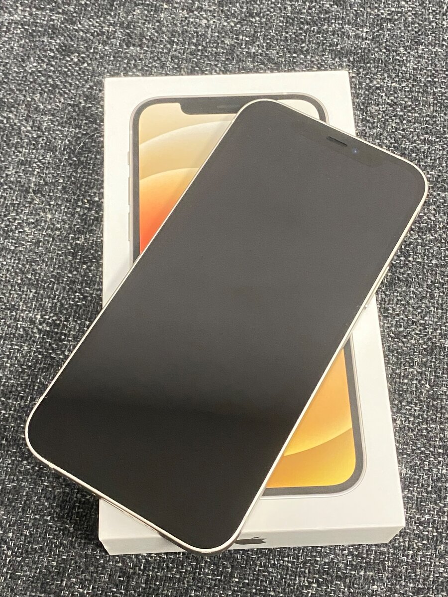 iPhone 12 Bílý 128Gb