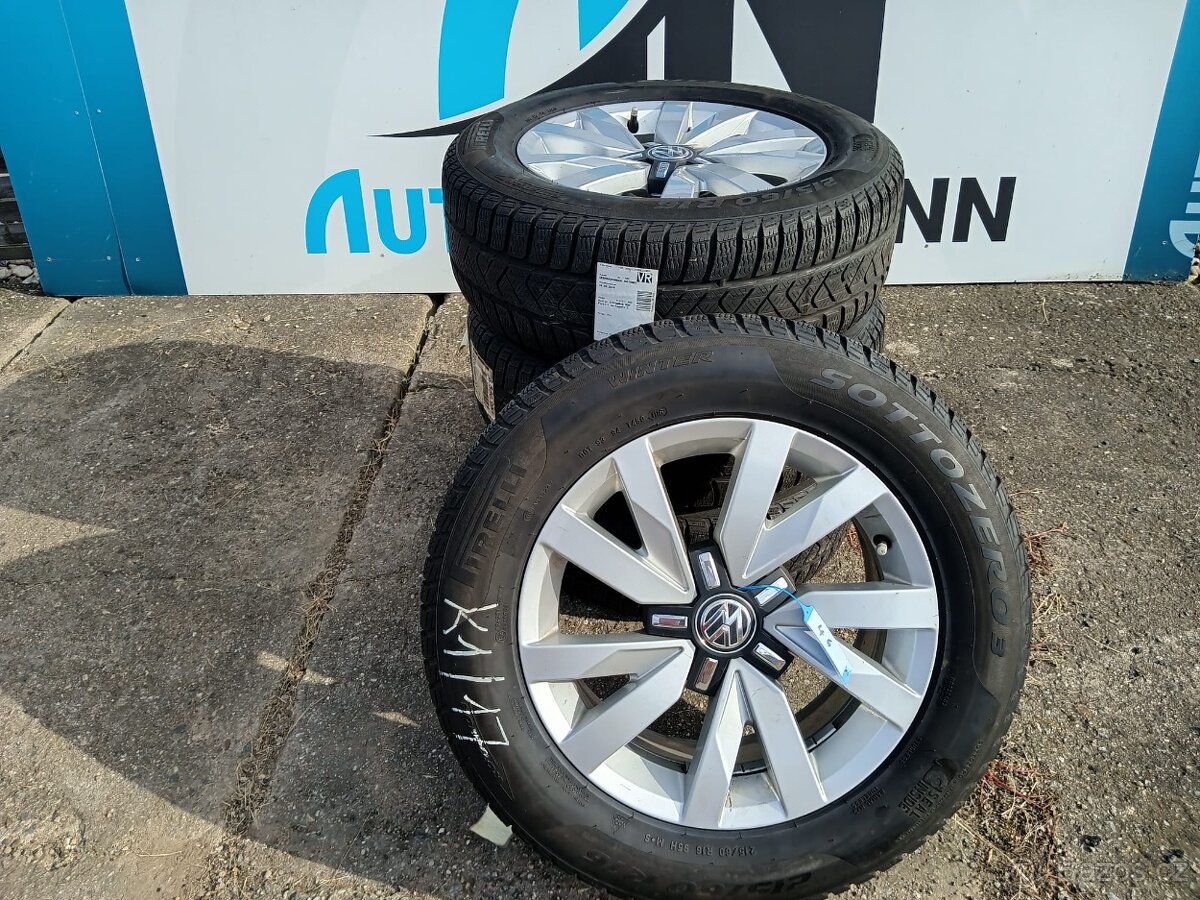 Zimní sada ALU + PNEU Pirelli Sotozero3 - 215/60R16 VW