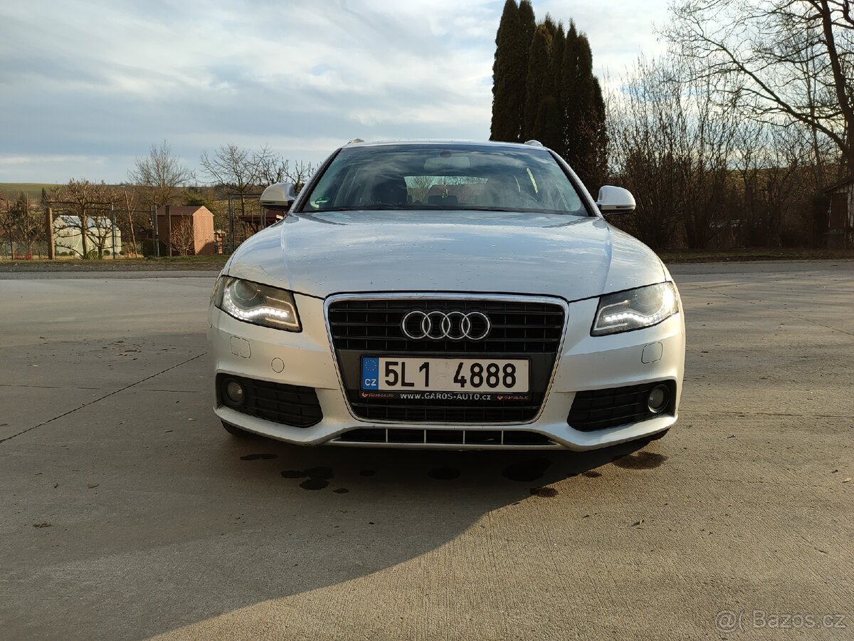 Audi A4 b8 2.7 TDI 140 kW, Alcantara