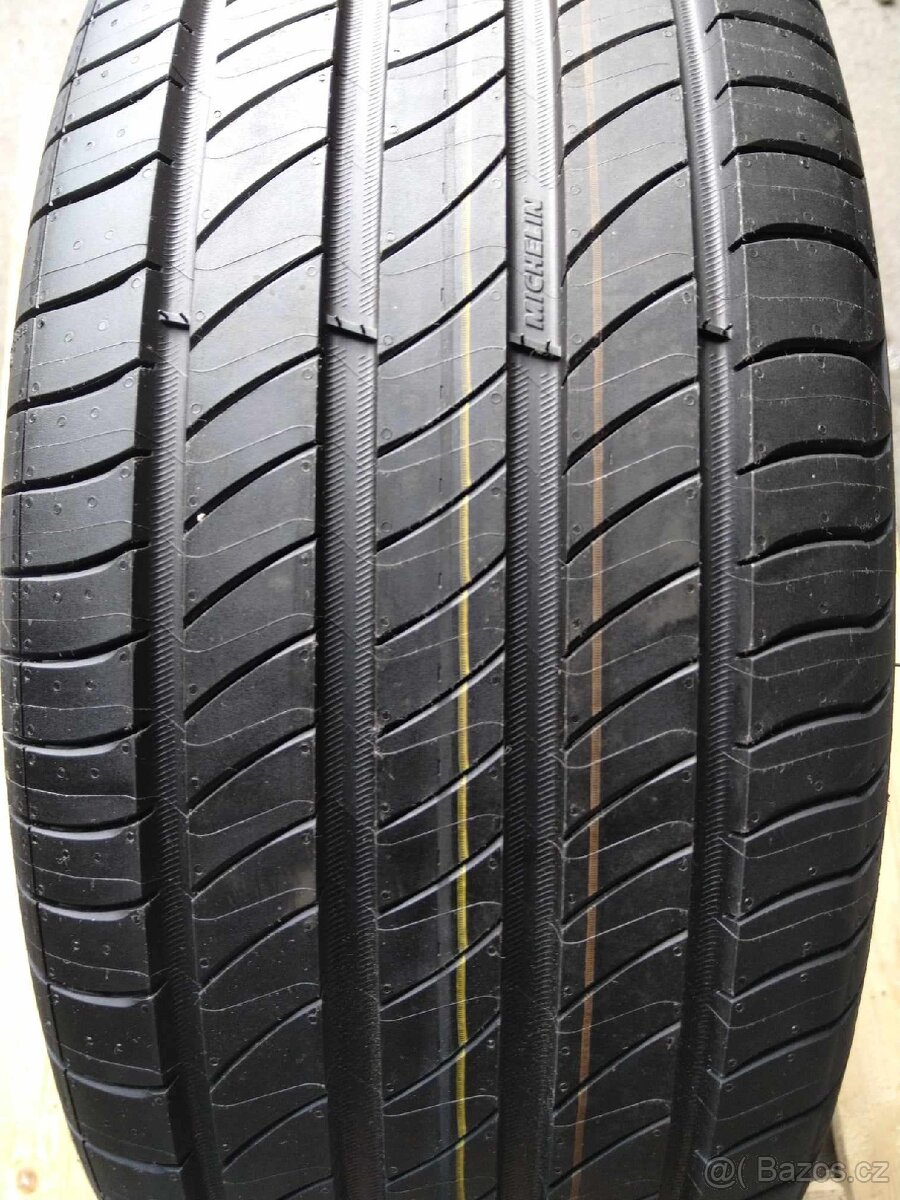 Nové letní plenu Michelin 225/45 R17