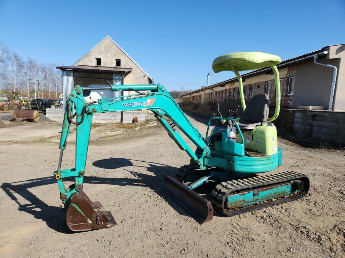 JAPONSKÝ MINIBAGR YANMAR VIO20 2000KG