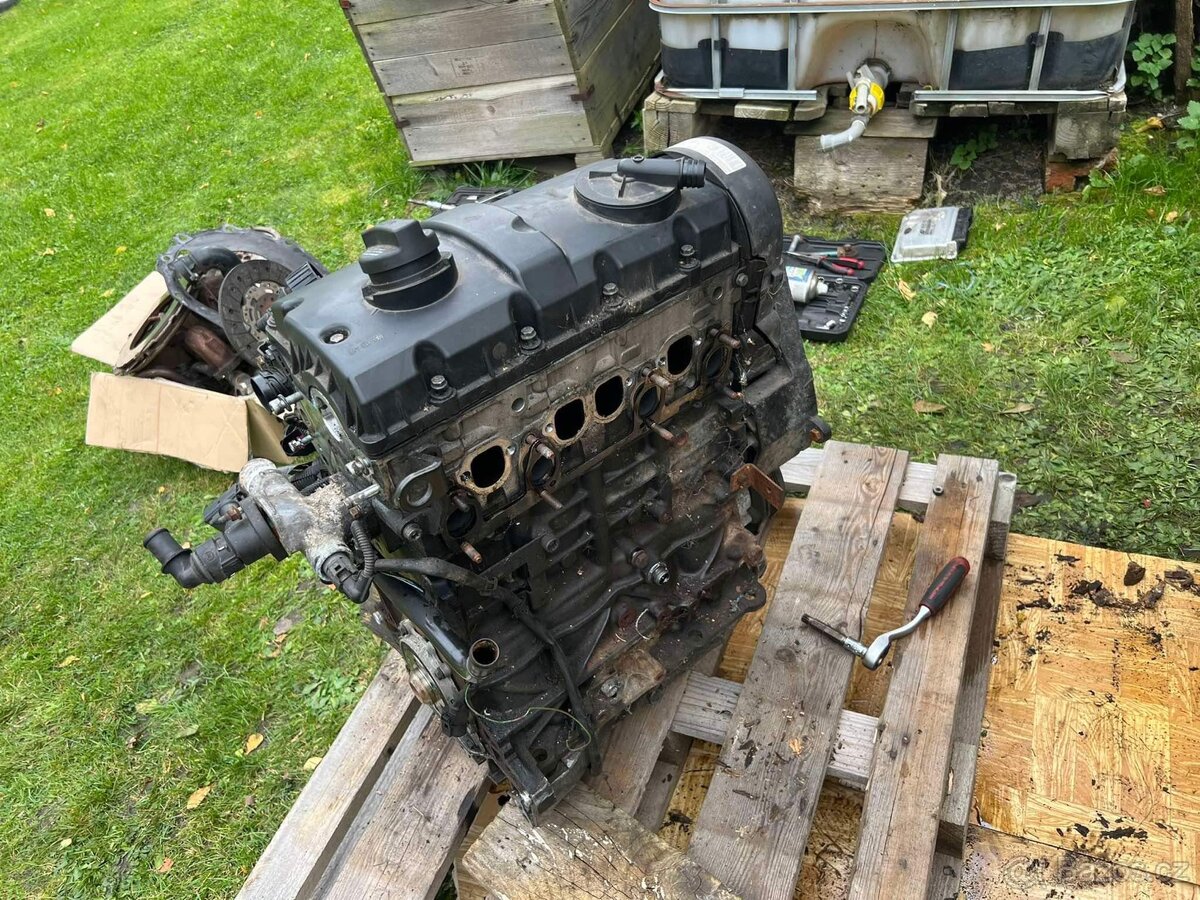 Motor asz z Octavie 1.9tdi 96kw