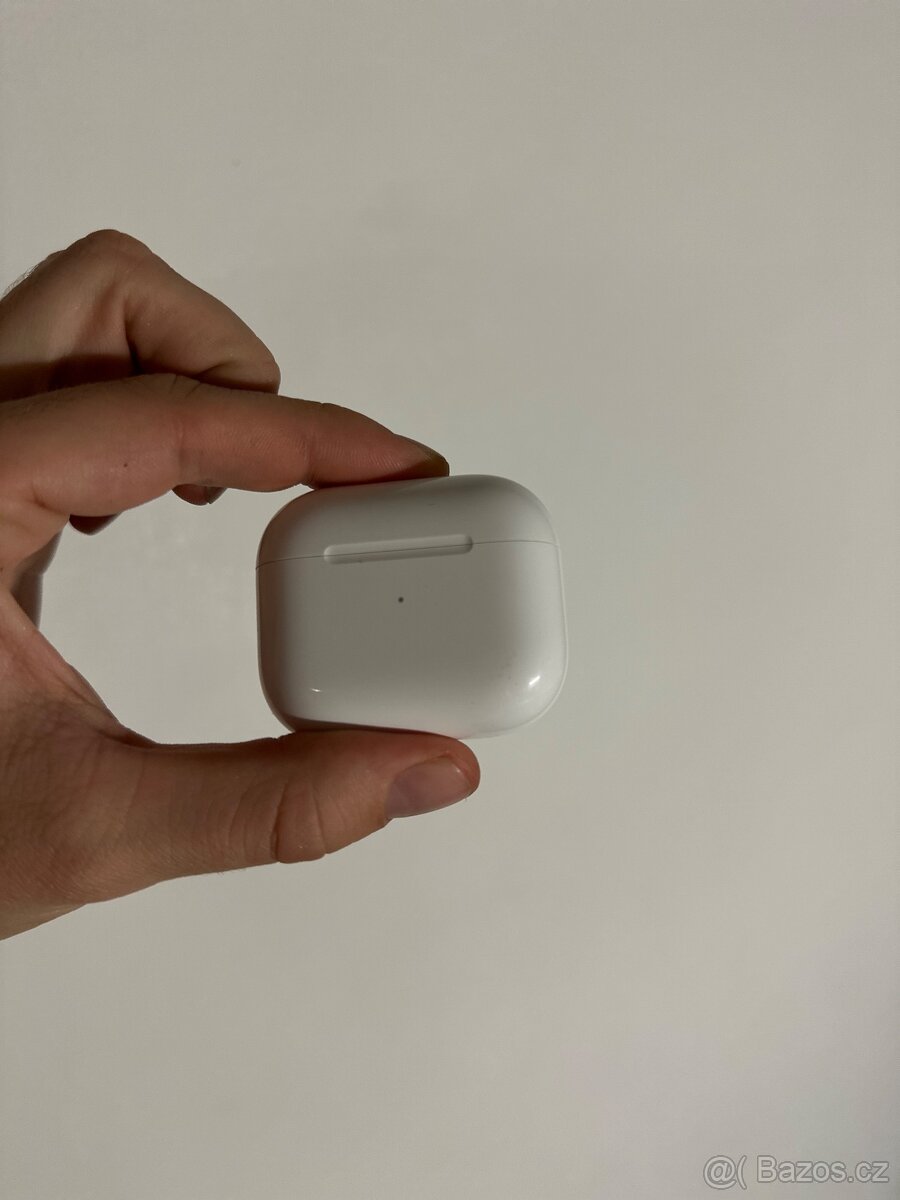 AirPods 3 MagSafe