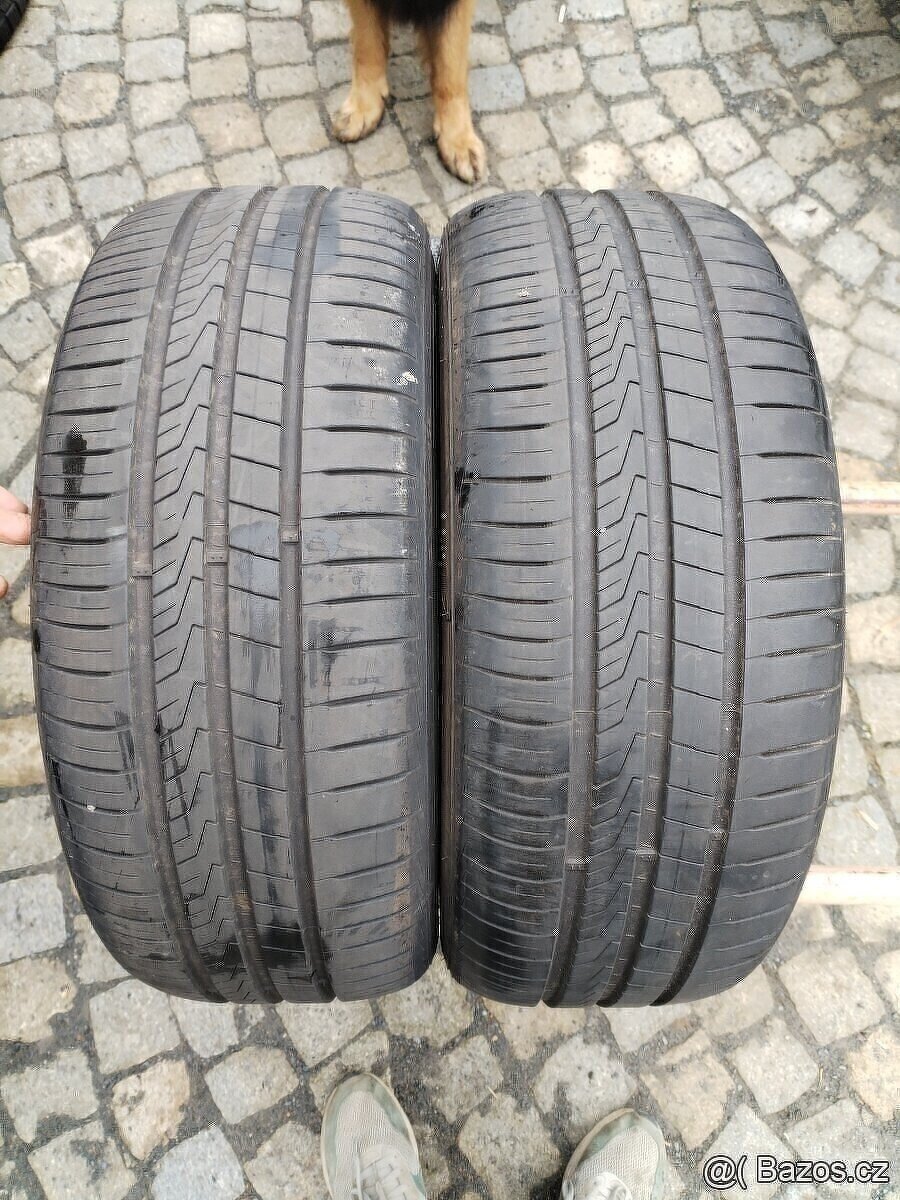 205/55/16 letni pneu MICHELIN a HANKOOK 205/55 R16