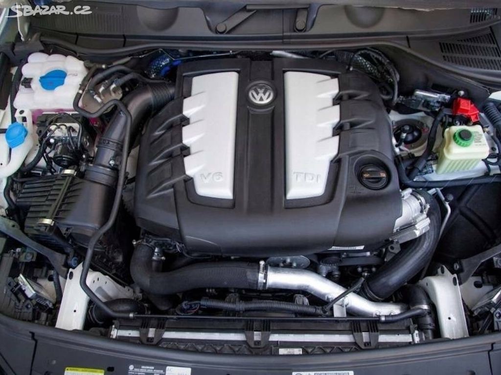 Engine / Motor CAS CASA 3.0TDI V6 176KW VW Touareg 7L