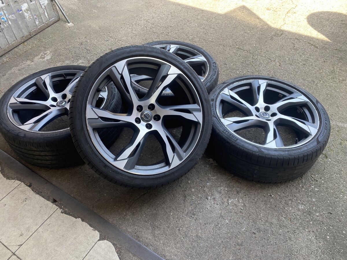 5x108r22 letní 275/35r22