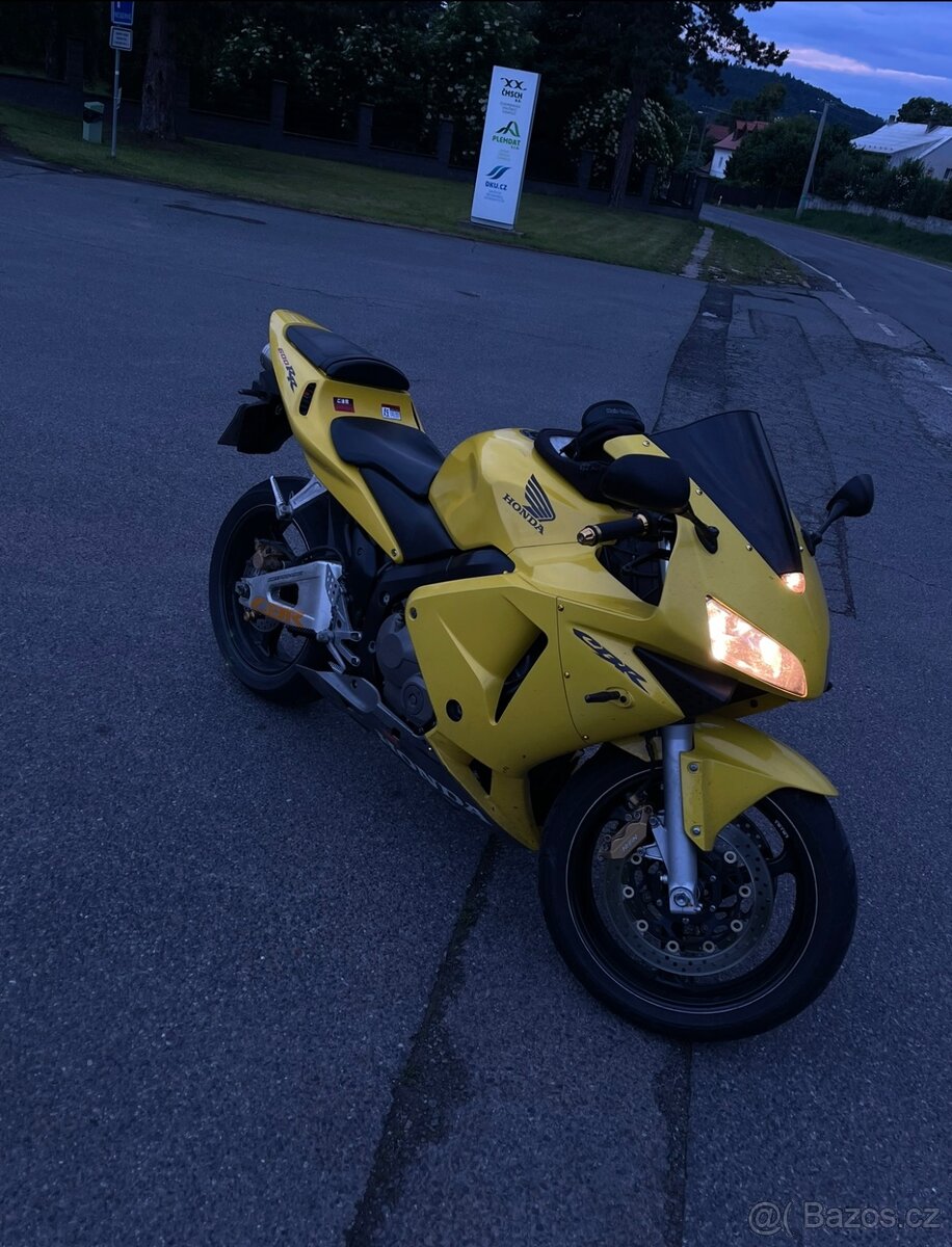 Honda cbr 600rr