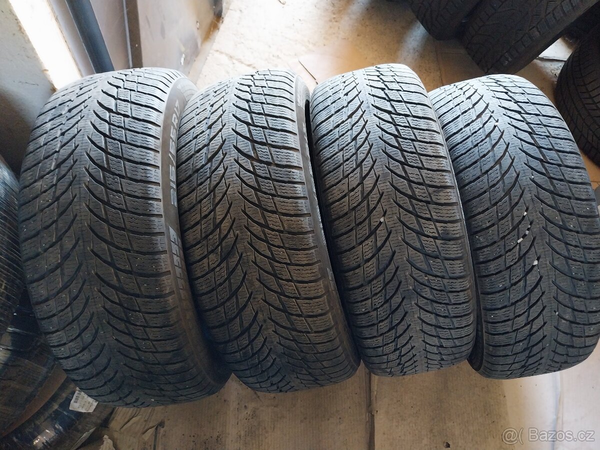 Zimni pneu 215/55 R17