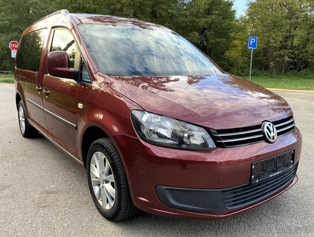 VW Caddy MAXI 1.6TDI CR 75kw 2012 , TAŽNÉ, 7-MÍST