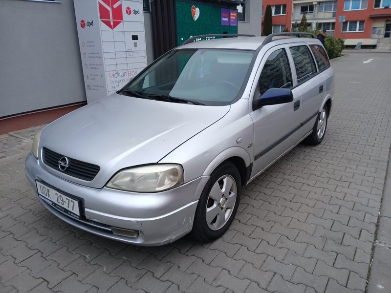 Opel Astra 1.6i 74 KW.