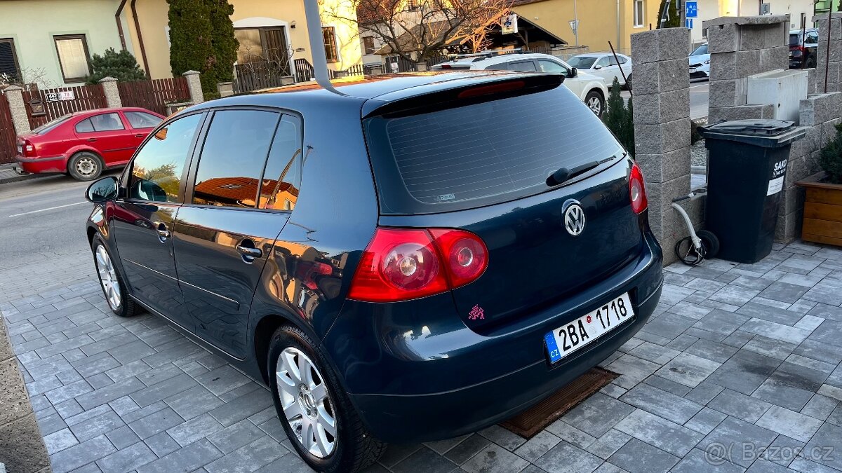 Vw golf 5 1.6 fsi 85kw