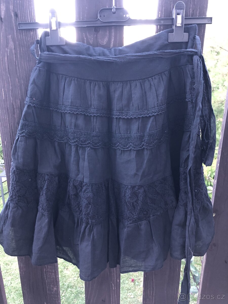 Černá letní sukně