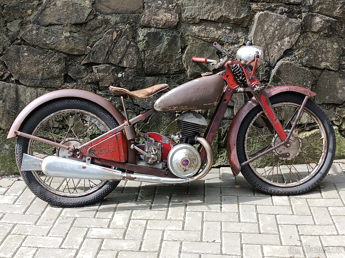 JAWA 250 1937 předválečná