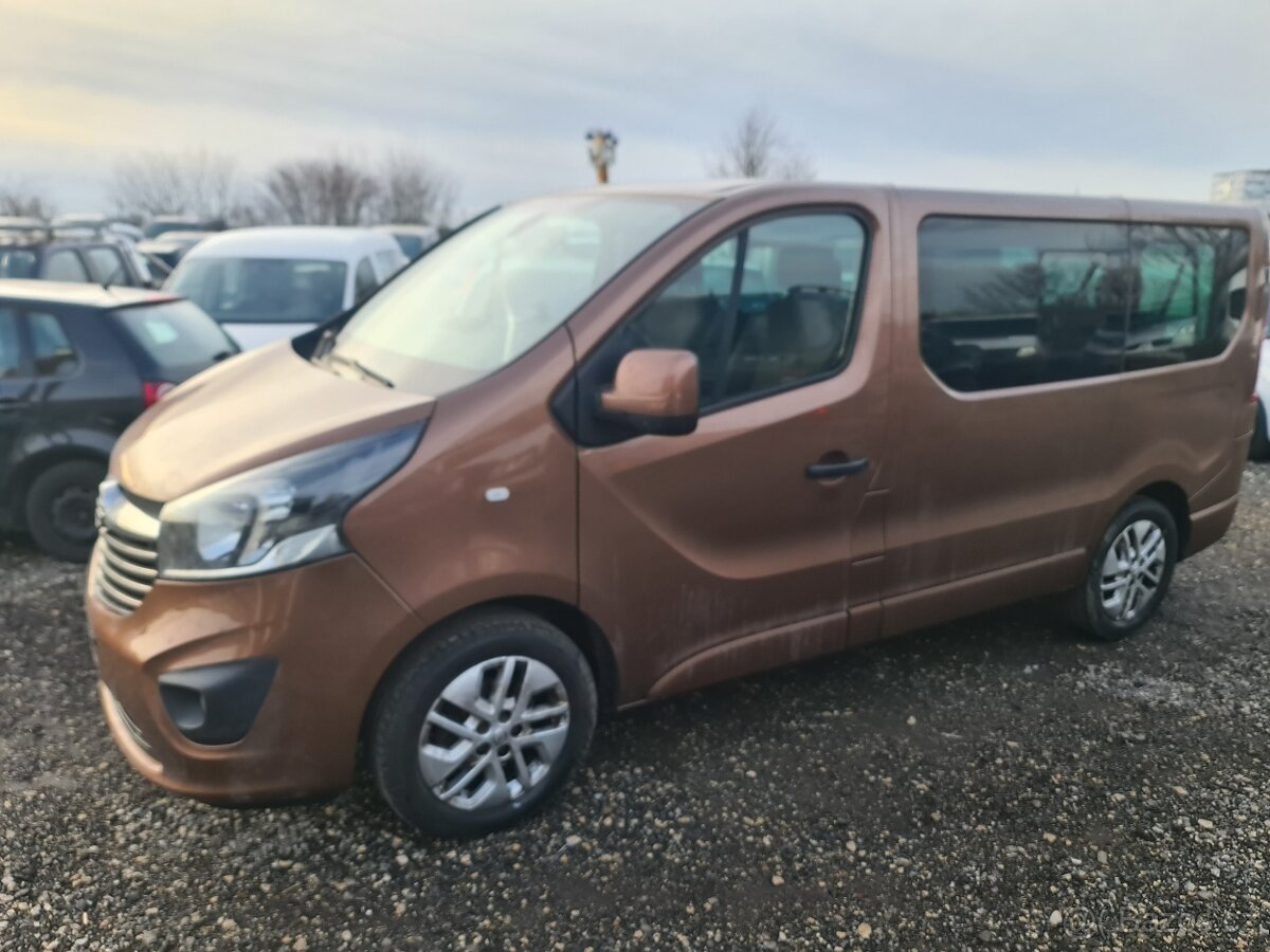 OPEL VIVARO LONG 1.6 CDTi BI-TURBO 8-MÍST KLIMA SERVISKA