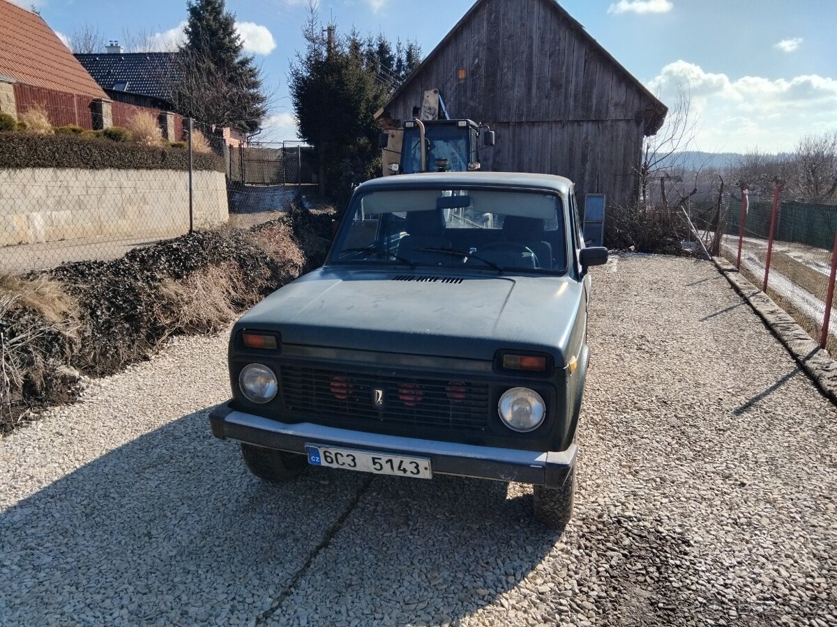 Lada niva 1.7