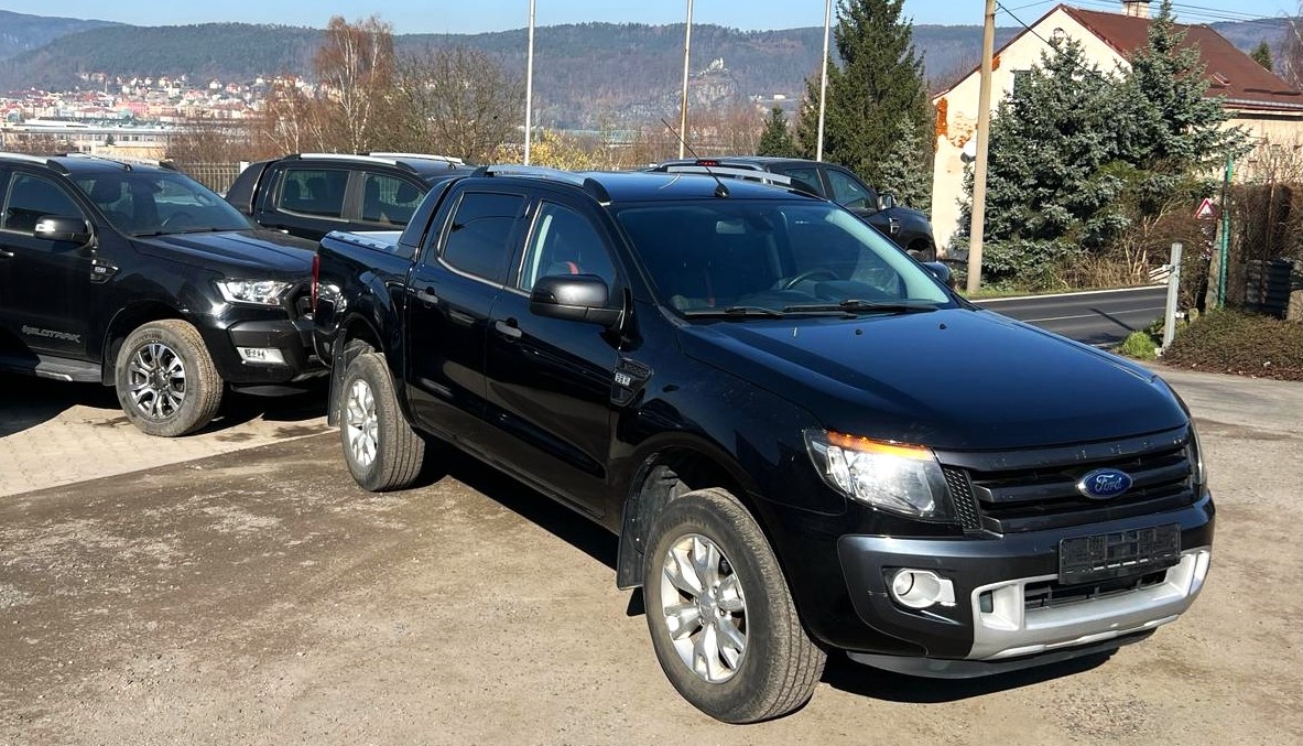 Ford Ranger WILDTRAK 3.2 200 PS 2014 MANUÁL