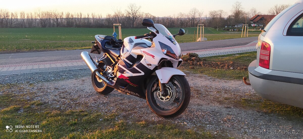 Honda CBR 600 F SPORT