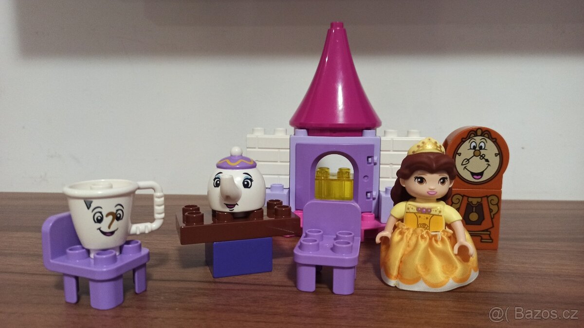 Lego Duplo Bella a čajový dýchánek 10877