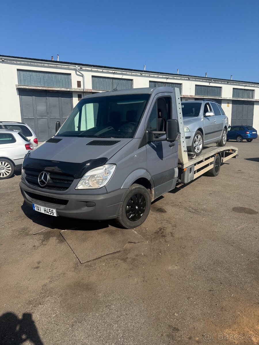 Odtahovka Mercedes sprinter 313cdi