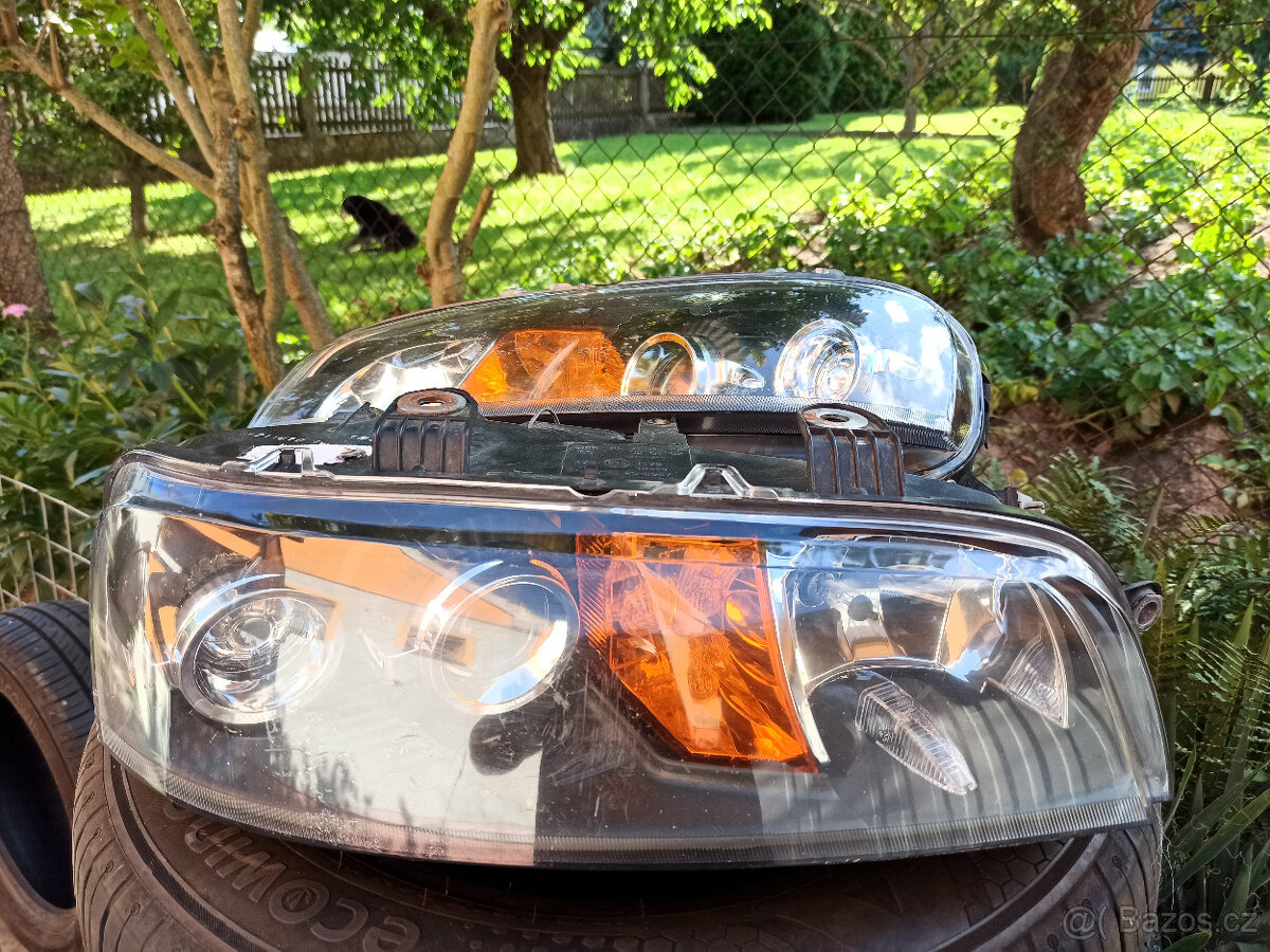 Fiat Punto II přední světlomety