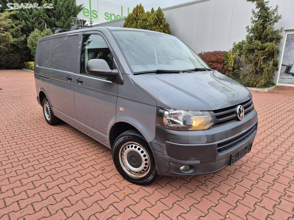 VW Transporter T5 2.0 TDI 103kW,DPH,2014,Webasto,kamera,navi