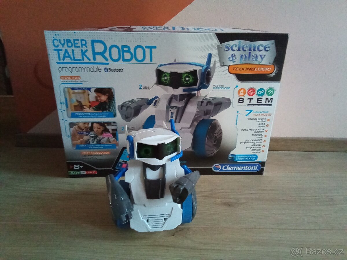 Clementoni Robot CYBER mluvicí

