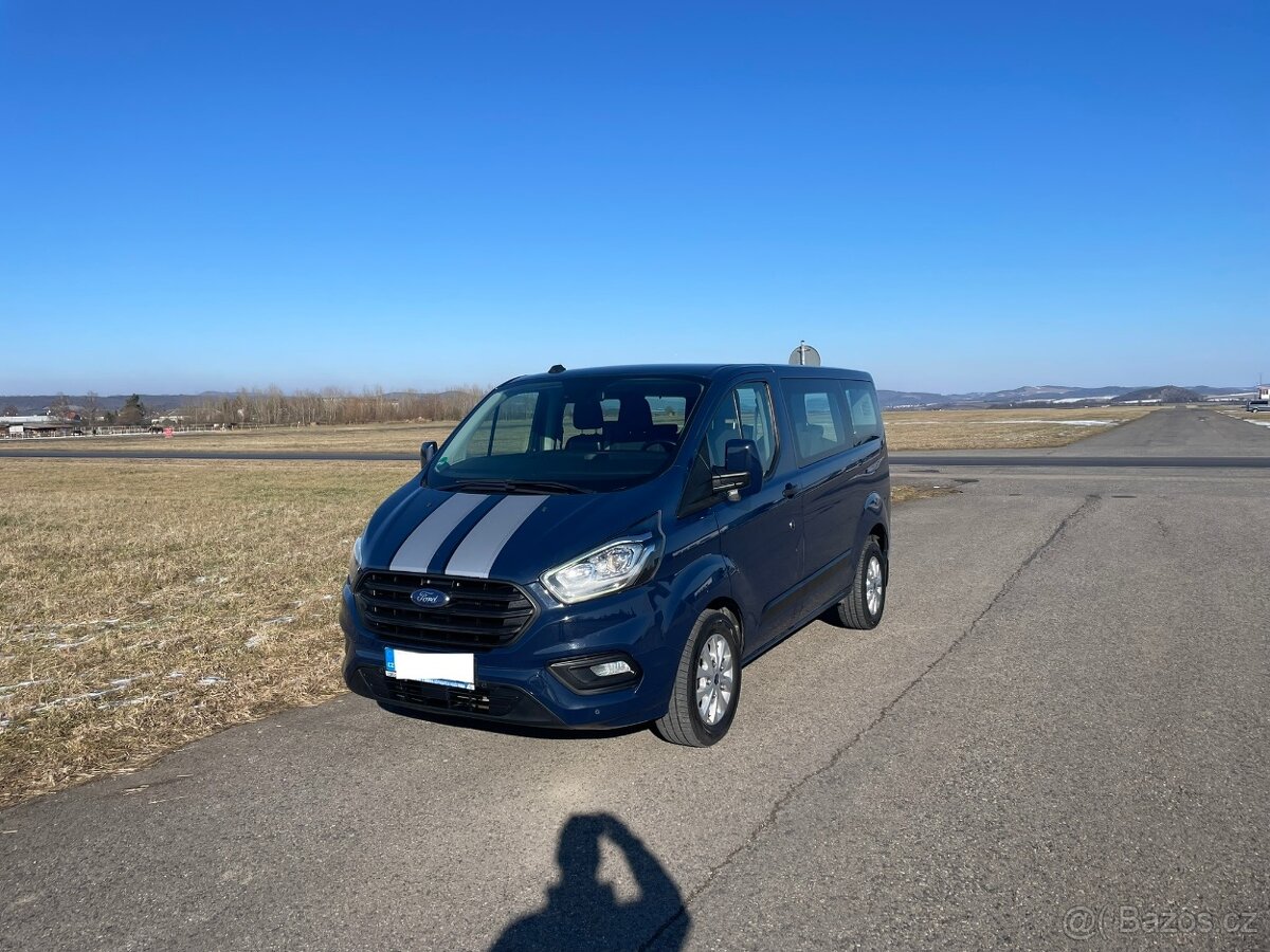 Ford Transit Custom 9 míst,1.maj,AUT, - REZERVACE