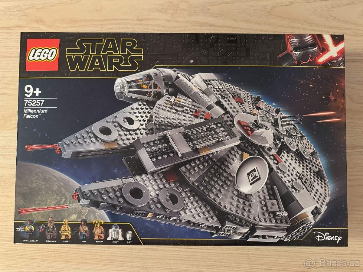 LEGO® Star Wars™ 75257 Millennium Falcon