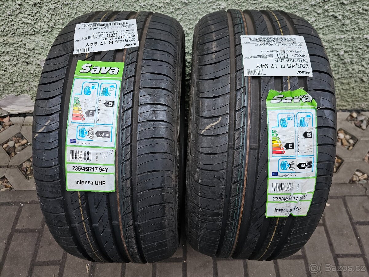 Pneumatiky pneu 235/45 R17 letní Sava 2ks nové