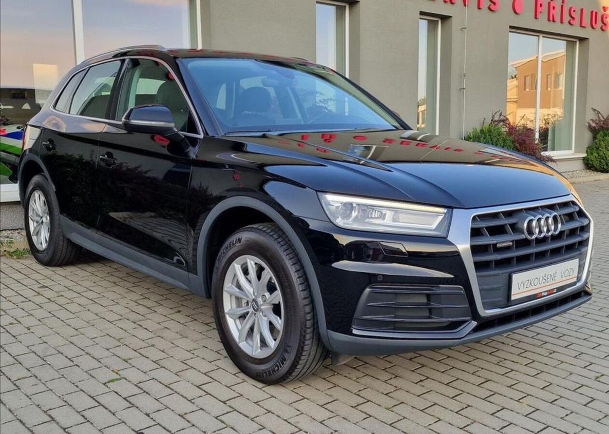 Audi Q5, 2.0 35TDI Quattro,ČR,1.Maj.