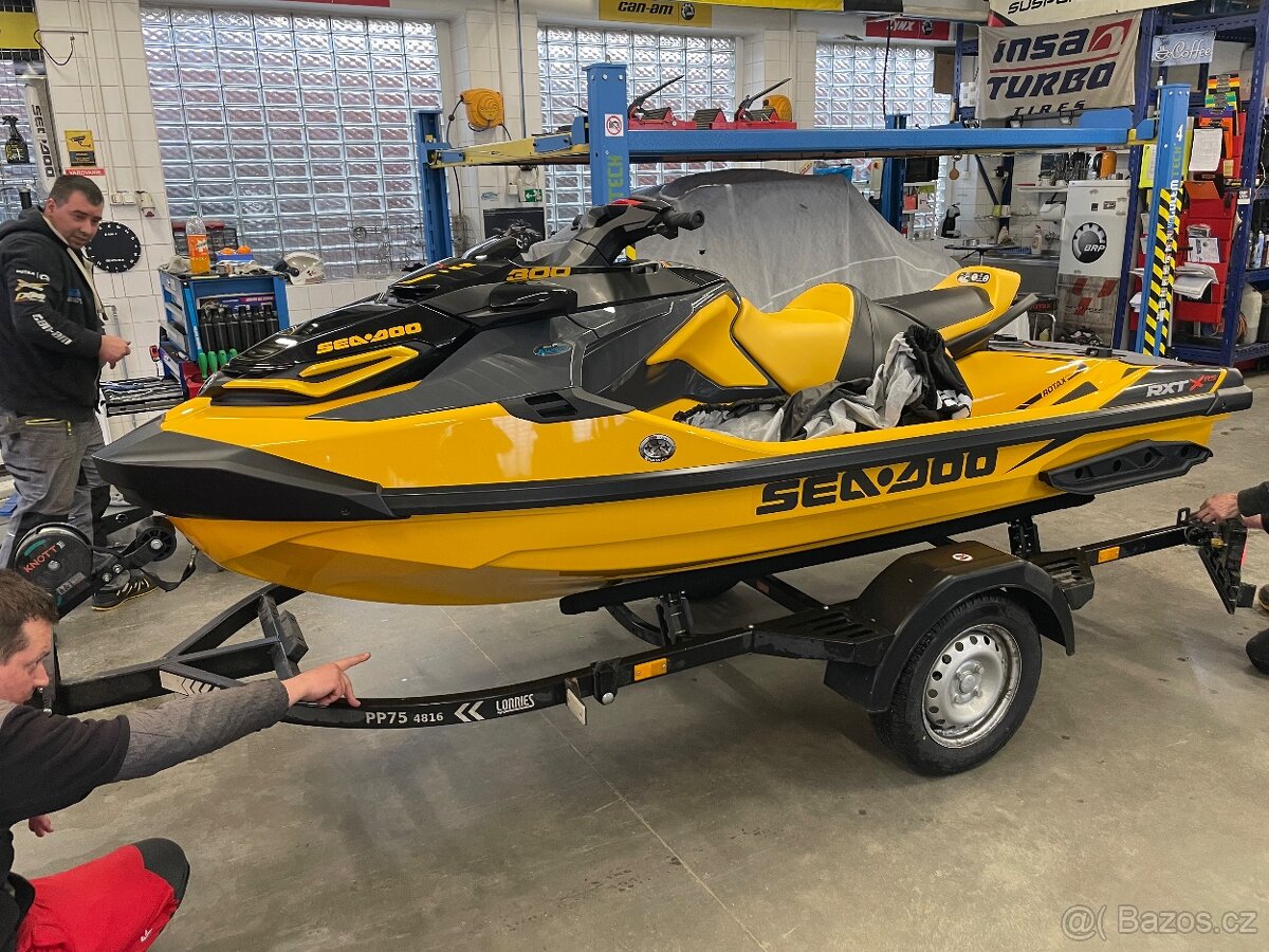 Sea Doo RXT RS 300 yellow milenium