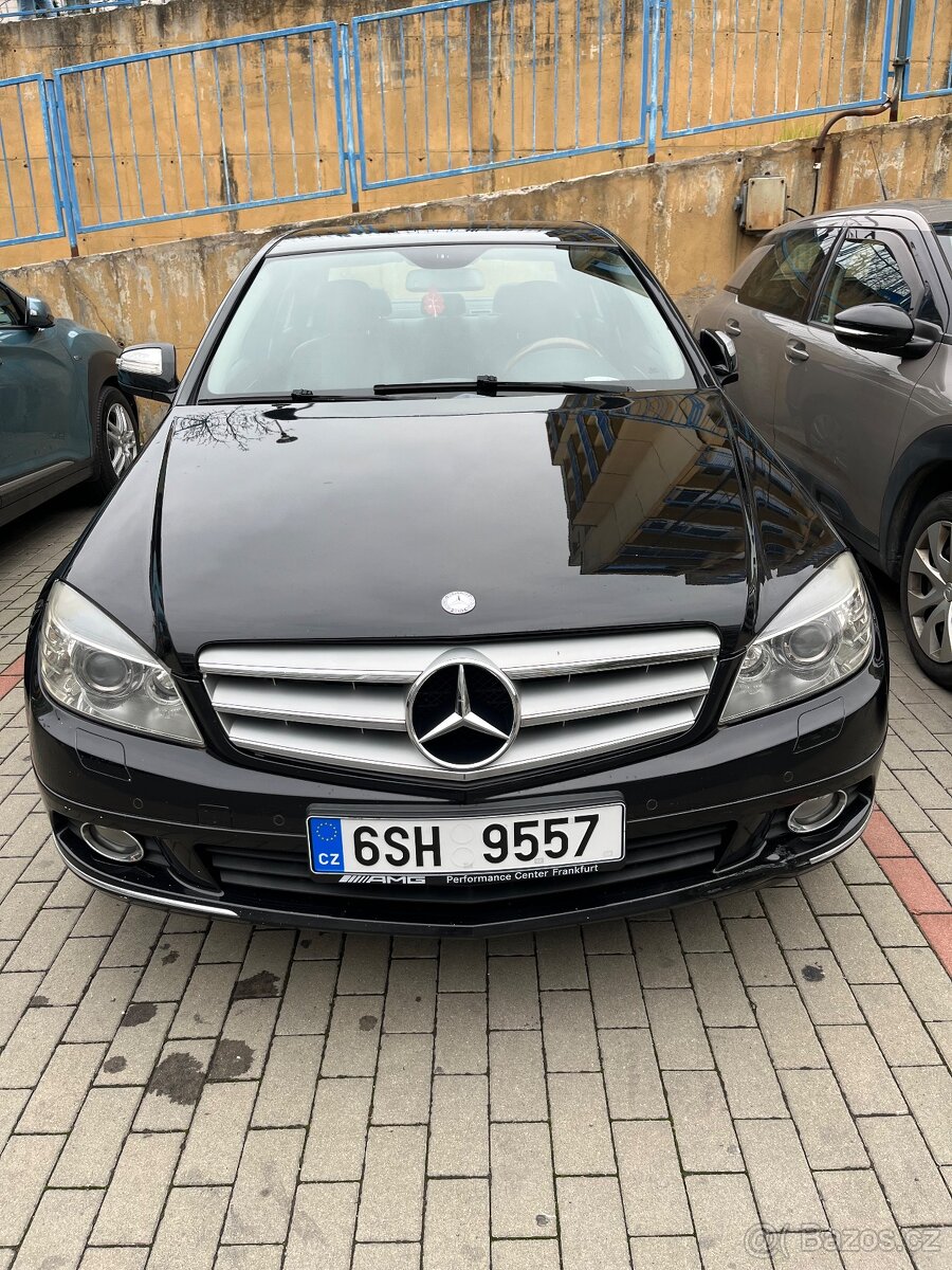 Mercedes-benz C320