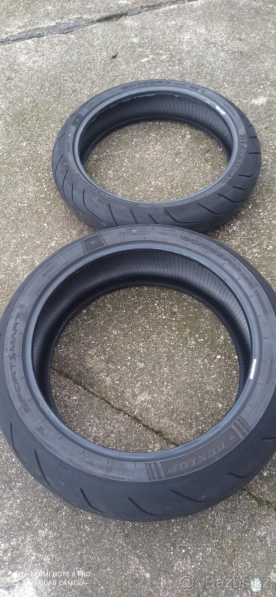 Moto pneu Dunlop sportsmart Mk 3