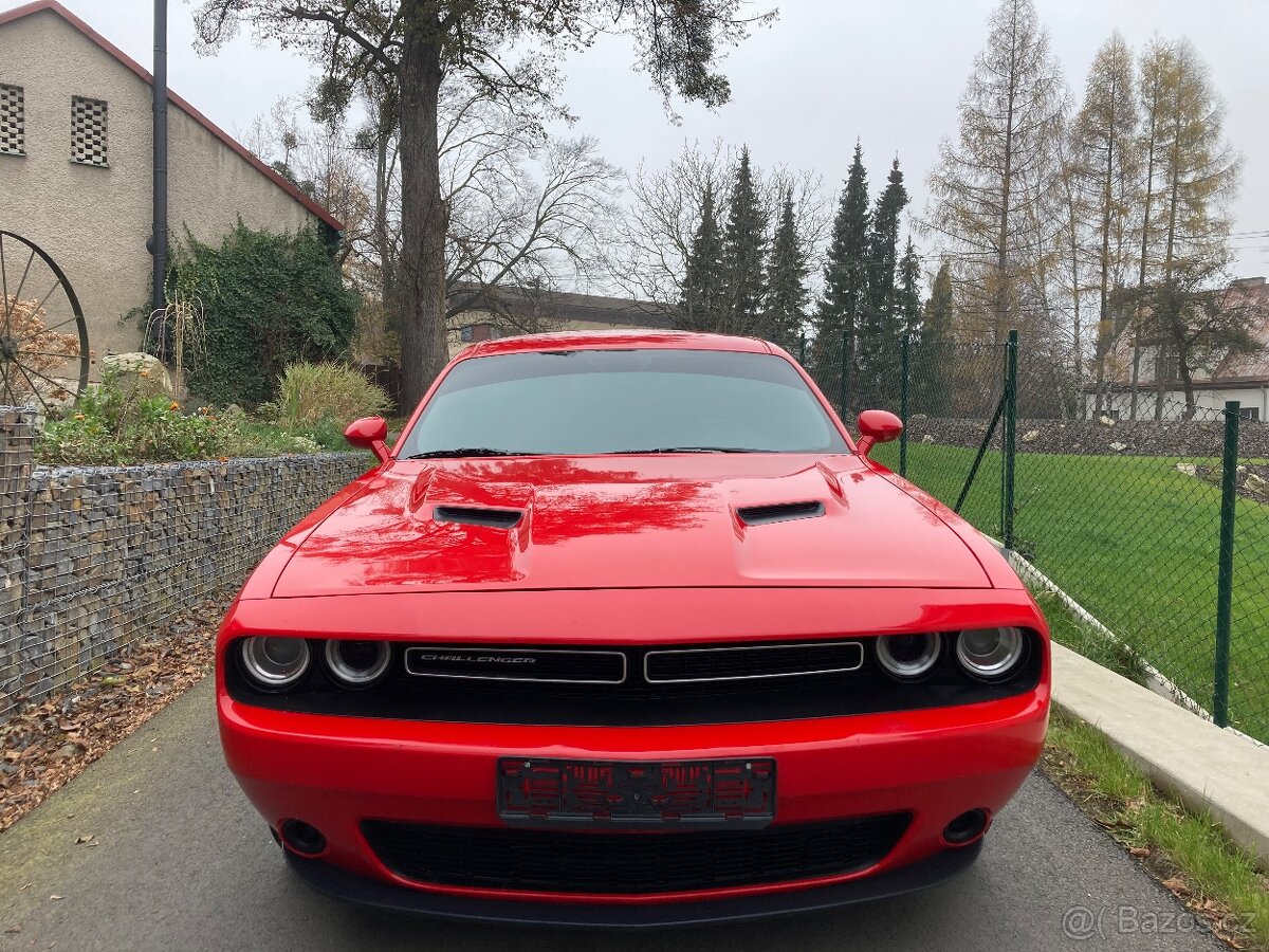 Dodge Challenger 3.6 V6 227kW