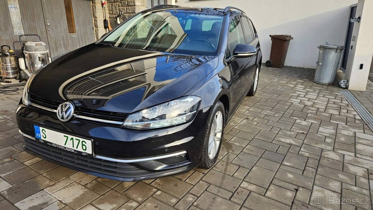 VW Golf VII 2.0 TDI 110 kW 2020 serviska 1.majitel tažné