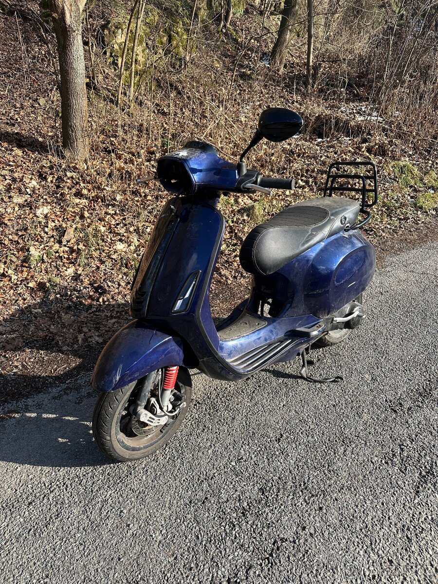 Vespa sprint 50