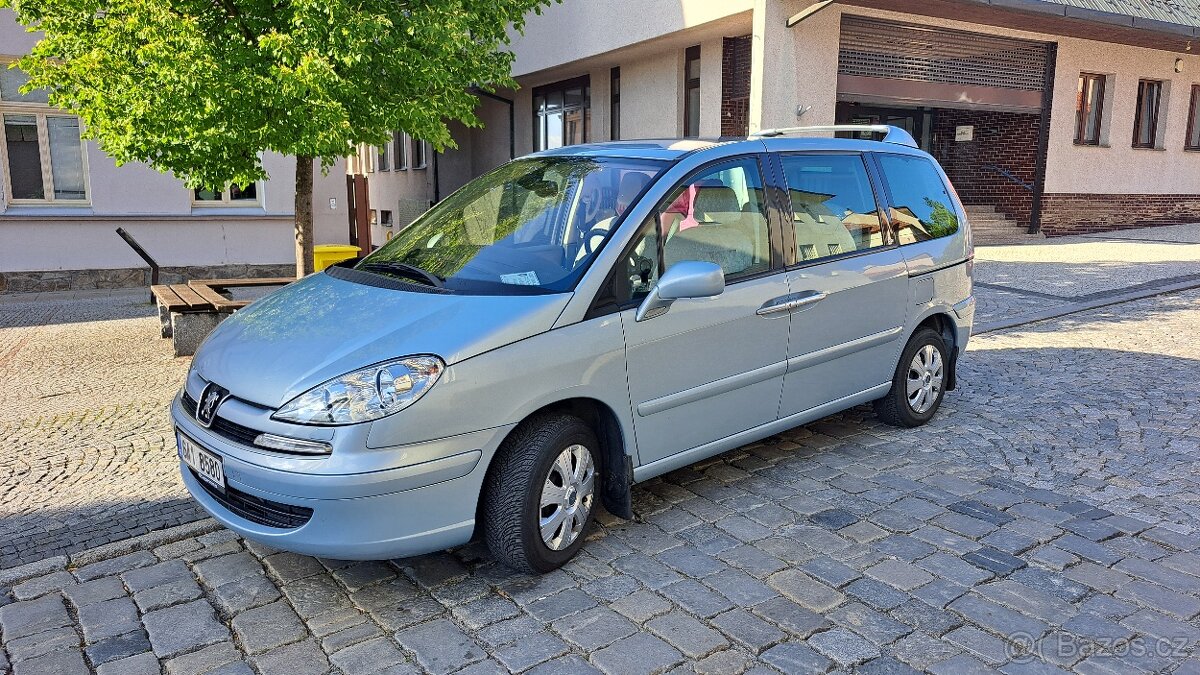 Peugeot 807, 2,2 HDI
