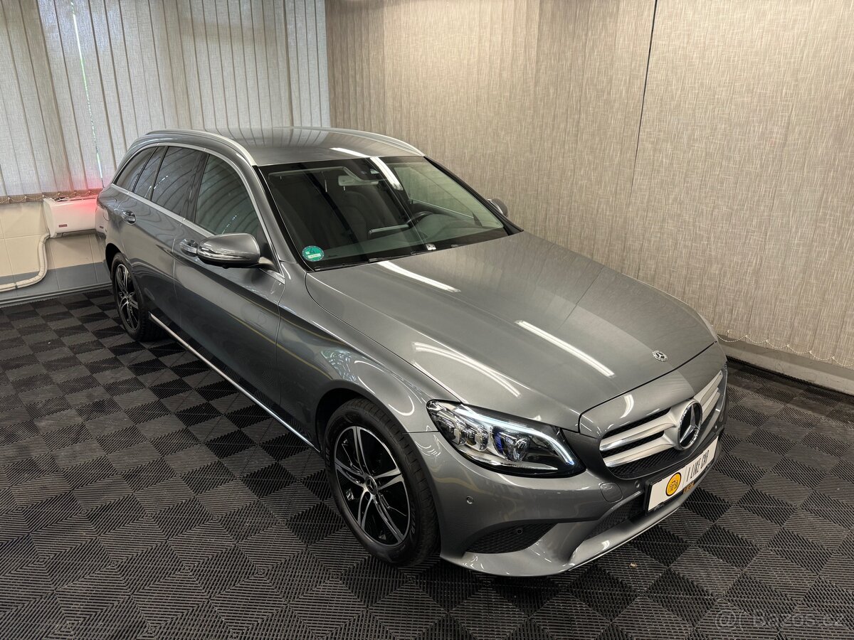 Mercedes-Benz Třídy C 220Cdi 4x4 143kw 9G DPH 1-MAJ