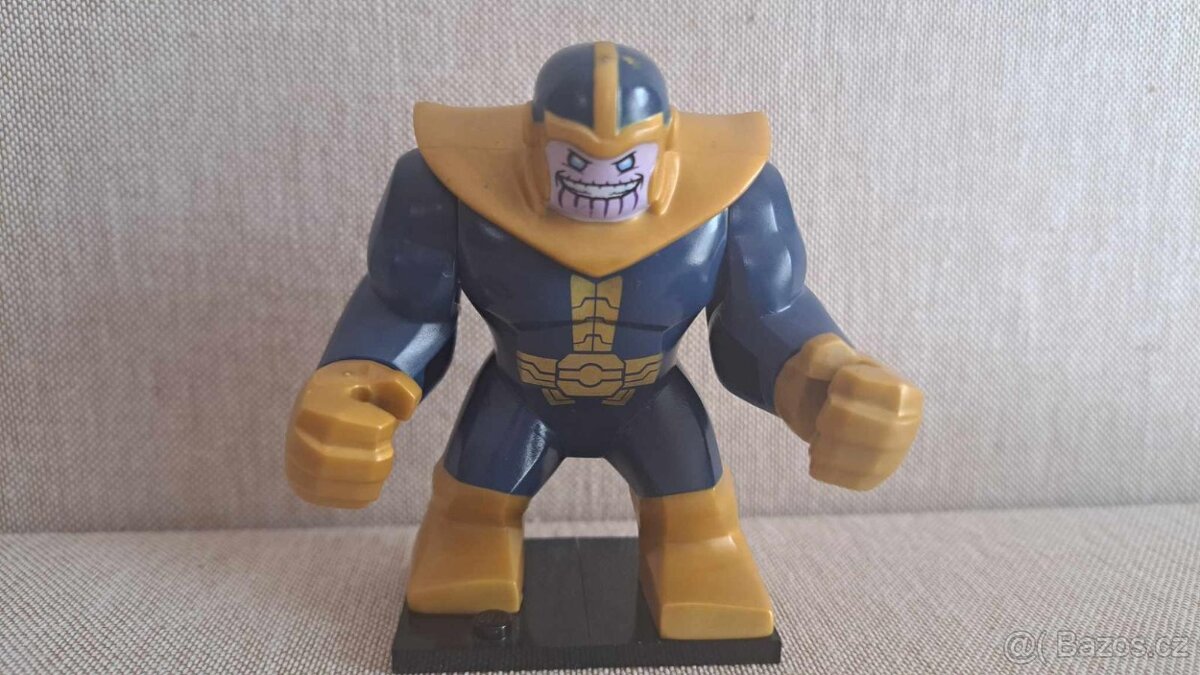 Lego Super Heroes figurka "Thanos - Large Figure" (SH0230)