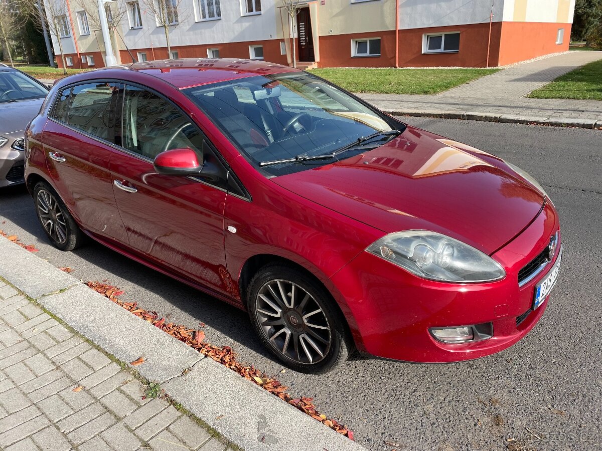 Fiat Bravo 1,4i 16V Sport - facelift - ČR - servis - STK